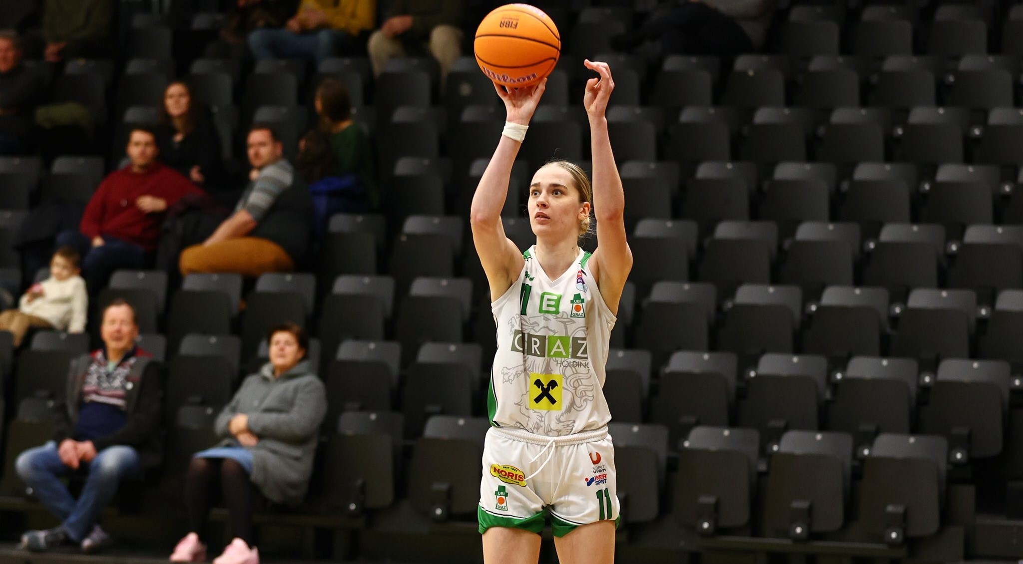 Українки за кордоном: у Кулєши 11 очок в Австрії, Діке набрала 12 очок в NCAA